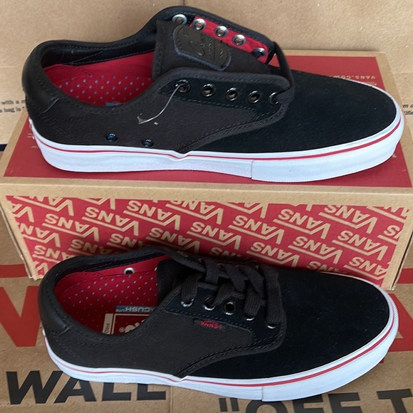 Vans Chima Ferguson Pro Black/White/Chili Pepper sneakers WMNS - Picture 2 of 16